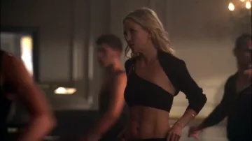 Soutien-gorge portée par (Kate Hudson) dans Glee (S04E01)