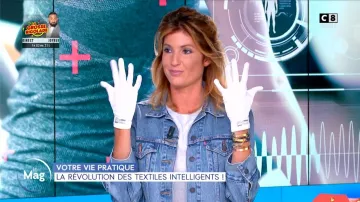 The jean jacket classic collar Jean brut Caroline Ithurbide in William at noon the 22.09.2020