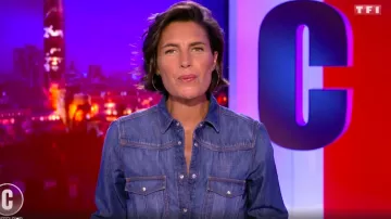 La chemise en jean de Alessandra Sublet dans C'est Canteloup le 23.09.2020