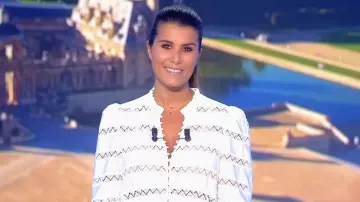 The top in ecru lace of Karine Ferri in the Loto draw the 23.09.2020
