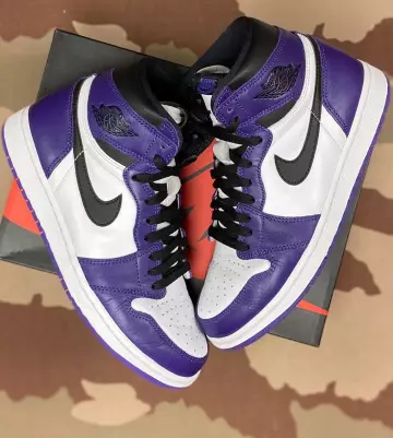 Jordan 1 Retro High Court Purple White on the account Instagram of @clockers_paris