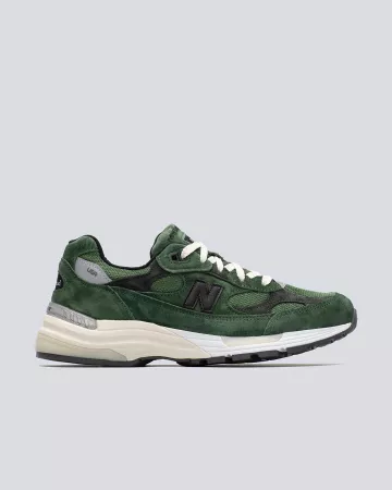 New Balance 992 JJJJound Green en la cuenta de Instagram de @stockx