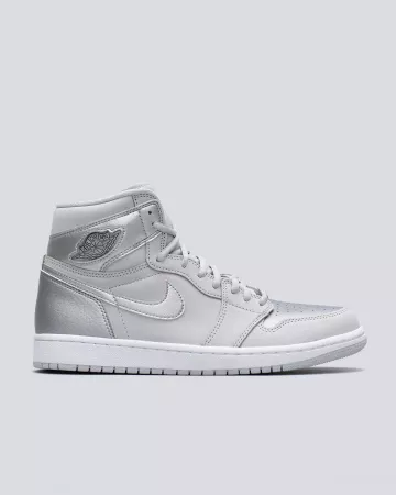 Jordan 1 Retro High CO Japan Neutral Grey (2020) sur le compte Instagram de @stockx