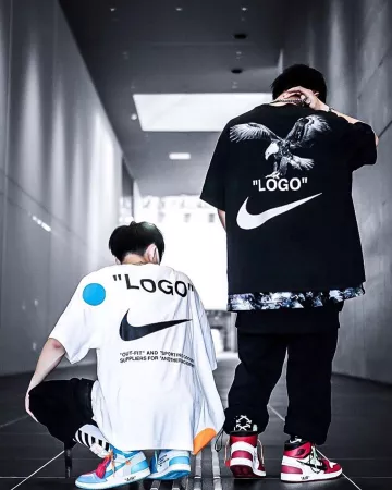 Nikelab x OFF-WHITE Mercurial NRG X Tee White en la cuenta de Instagram de @stockxstreetwear