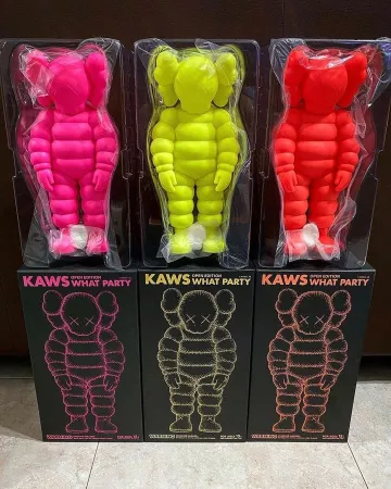 KAWS What Party Features Pink en la cuenta de Instagram de @stockxcollectibles