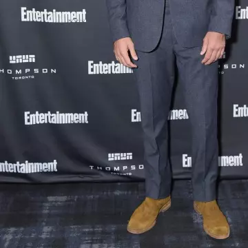 Les boots de Bradley Cooper portés pour la projection du film « A star is born » à Toronto