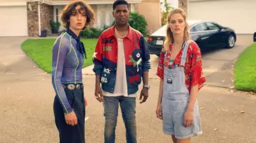 Levi's Vintage Shortalls worn by Thea (Samara Weaving) in Bill & Ted Face the Music