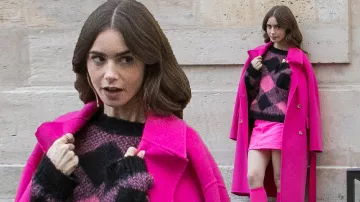 Sandro Sparks jersey con estampado de diamantes usado por Emily Cooper (Lily Collins) en el programa de televisión Emily in Paris (Temporada 1 Episodio 9)