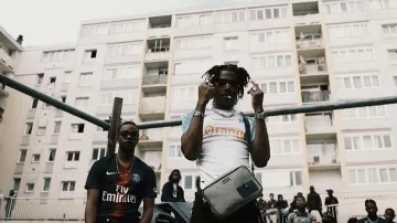 The bag worn by Koba LaD in the clip BINKS of 100 Blaze