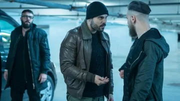 Veste en cuir Ciro Di Marzio dans Gomorra (S02E02)