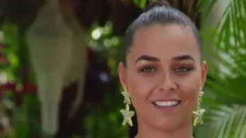 Carlotta Boucles d'oreilles portées par Brooke Blurton dans Bachelor in Paradise Australie