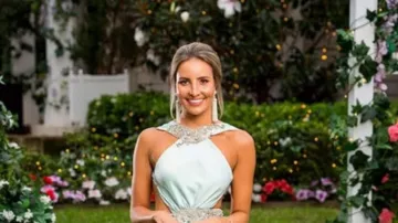 Battina Chain Boucles d'oreilles portées par Kristen Czyszek dans The Bachelor Australia