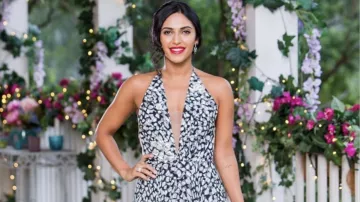 Melisandre Ring porté par Sogand Mohtat dans The Bachelor Australia