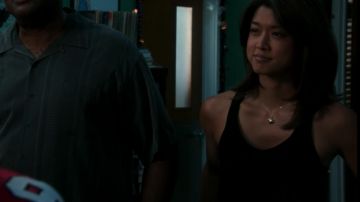Le top de Kono Kalakaua (Grace Park) dans Hawaii 5-0 (S05E06)