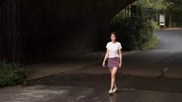 White t-shirt worn by Shannon (Selena Gomez) as seen in A Rainy Day in New York movie wardrobe