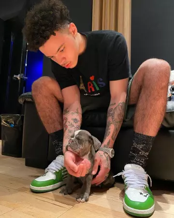 Balck Paris Balenciaga of Lil Mosey on his Instagram account @lilmosey