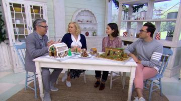 Thom Browne Engineered 4-Bar Stripe Sweatshirt worn by Daniel Levy in The Great Canadian Baking Show (S01E06)