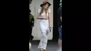 Falda usada por Amber Heard en el estilo Amber Heard Fashion