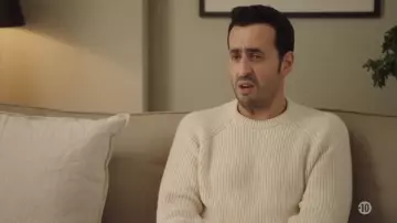 The white sweater worn by Marc (Jonathan Cohen) in The Flame (S01E05)