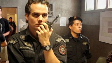 Casio G-Shock G-9100 montre numérique portée par le Lieutenant Colonel Nascimento (Wagner Moura) dans Elite Squad: The Enemy Within