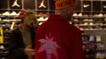 Chaqueta roja de Lil Peep Lil Peep en Coolin w / Lil Peep Lets Hit the Mall