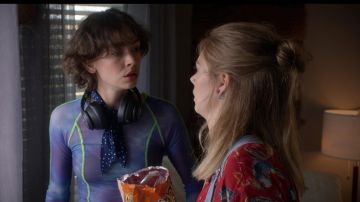 Chameleon Earrings worn by Thea (Samara Weaving) in Bill & Ted Face the Music