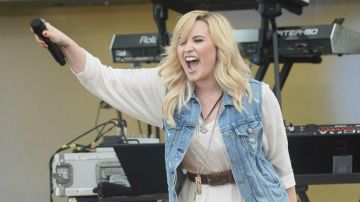 La veste en jean Rag & Bone portée par Demi Lovato dans l'émission Good Morning America