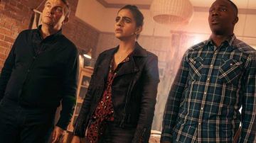 Red animal print blouse worn by Yaz Khan (Mandip Gill) in Doctor Who (S12E11)