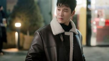Brown Leather Coat of Jang Geun Won (Ahn Bo-hyun) in Itaewon Class (S01E03)