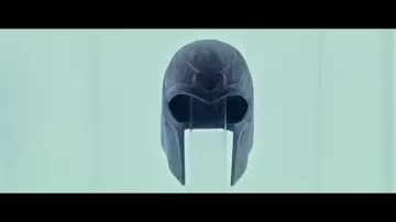 Casque de Magnéto de Erik Lehnsherr (Michael Fassbender) dans X-Men: Days of Future Past