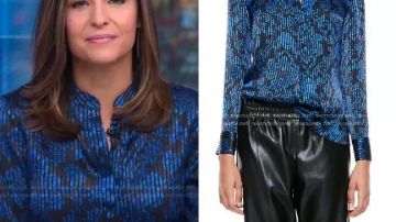 Textured blue blouse (Mary Bruce) in Good Morning America (S01E01)