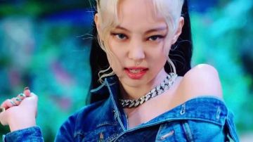 Chocker que Jennie Kim usó en HYLT