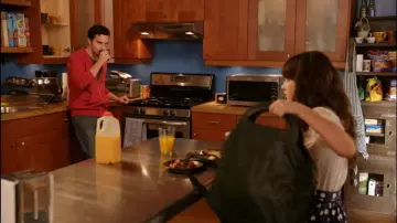 Sac de Jess Day (Zooey Deschanel) dans New Girl (S01E04)