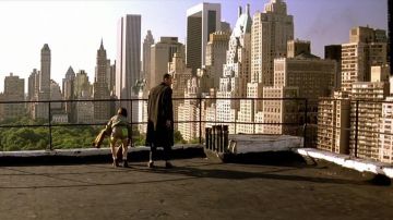 The rooftop of a building in Central Park in New York where Léon (Jean Reno) introduces Mathilda (natalie Portman) to shooting in Léon