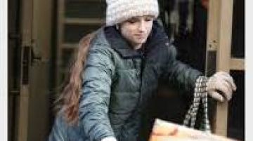 Puffer Coat worn by Darby (Anna Kendrick) as seen in Love Life TV show outfits (Season 1 Episode 10)