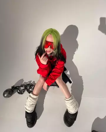 Swear Ex­ter­mi­na­tor boots worn by Billie Eilish on the Instagram account @blohsh