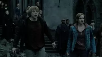 La chaqueta vaquera desteñida que lleva Hermione Granger (Emma Watson) en la película Harry Potter y las Reliquias de la Muerte - Parte 2