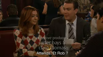 Pullover porté par Lily Aldrin (Alyson Hannigan) dans How I Met Your Mother (S06E06)