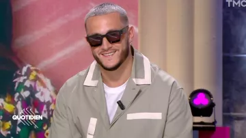 DJ Snake wears a Jacquemus jacket in the show Quotidien on March 9, 2021