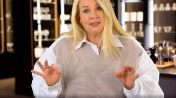 The Maison Margiela sweater yoke shirt dress worn by Hélène Darroze in the TV show Top Chef