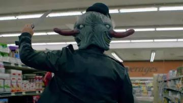 Le masque de clown avec des sexes à la place du nez dans American Horror Story S07E01