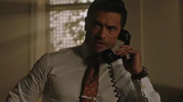 La montre panerai porté par Hiram Lodge (Mark Consuelos) dans la série Riverdale de Hiram Lodge (Mark Consuelos) dans Riverdale (S03E06)