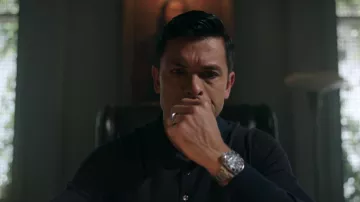 Rolex Submariner de Hiram Lodge (Mark Consuelos) dans Riverdale de Hiram Lodge (Mark Consuelos) dans Riverdale (S02E11)