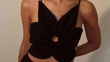 Black flower top worn by Ariana Grande Ariana Grande The Voice