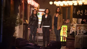 Blouson en cuir porté par Elle (Anna Sawai) comme on le voit dans F9 Fast and Furious 9 film