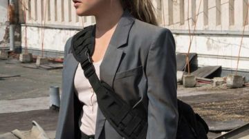 Grey Blazer worn by Yelena Belova (Florence Pugh) in Black Widow movie wardrobe