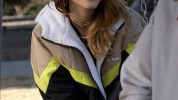 Jacket worn on swing (at 1:11 in episode) of Izzie (Fivel Stewart) in Atypical (S04E05)