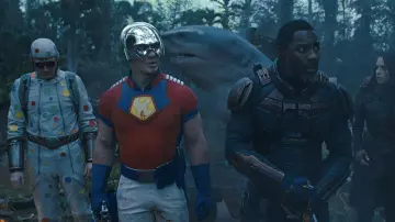 Cosplay de disfraces de Peacemaker usado por Peacemaker (John Cena) como se ve en la película The Suicide Squad