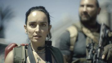 Key pendant necklace worn by Maria Cruz (Ana de la Reguera) as seen in Army of the Dead
