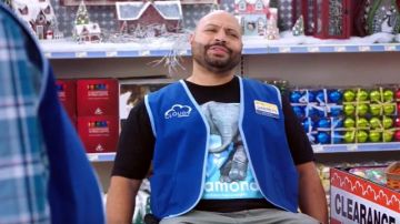 Diamond Supply Co. Black Elephant Shirt de Garrett (Colton Dunn) dans Superstore (Saison 5 Épisode 8)
